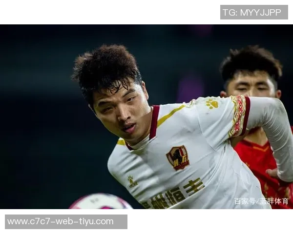 前蓉城外援帕拉西奥斯晒照宣布将重返中国引发球迷热议