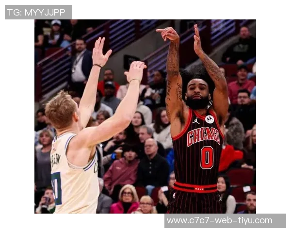 罗林斯疯狂表现全场最高24投11中斩获26分7篮板5助攻1抢断助力球队胜利